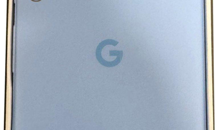 Bay (blue) Google Pixel 8 Pro hands-on video leaked