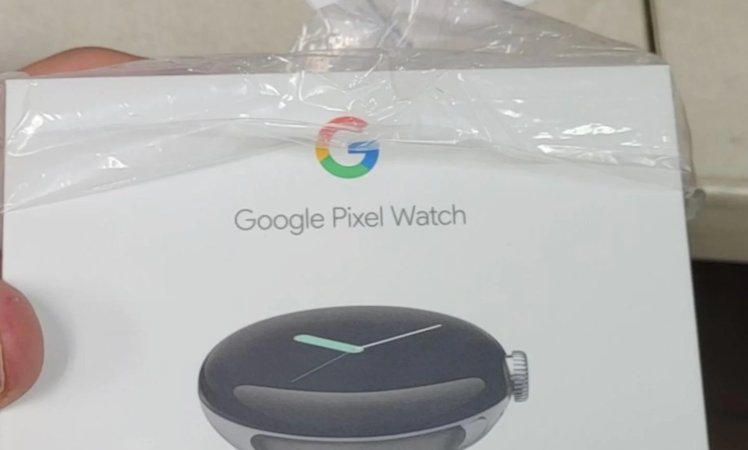 Google Pixel Watch box