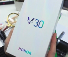 Honor V30 Box Leaks