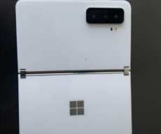 Leaked Live imeges of Microsoft Duo 2