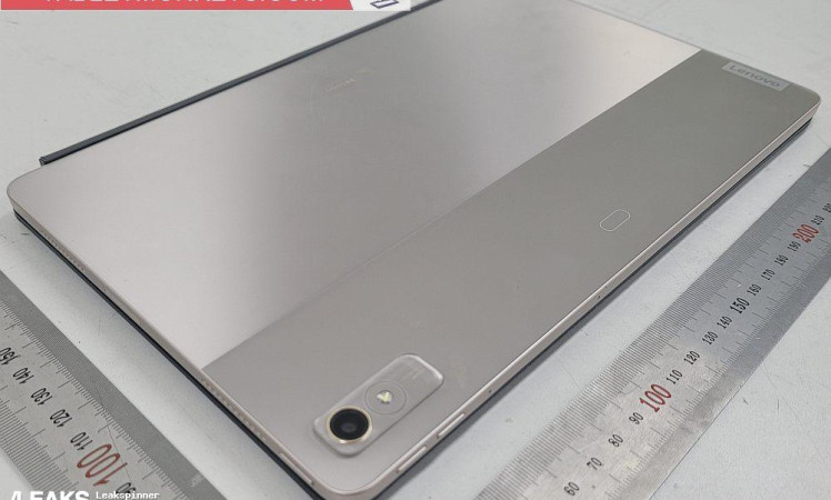 Lenovo Tab P11 Pro (2022) live picture leaked