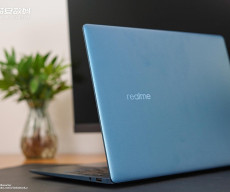 Live images of Realme Book/Laptop
