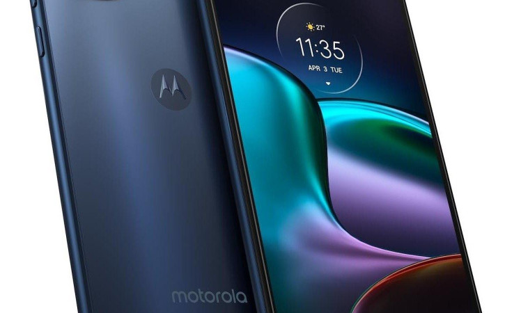 Motorola Edge 30 pricing and more renders leaked