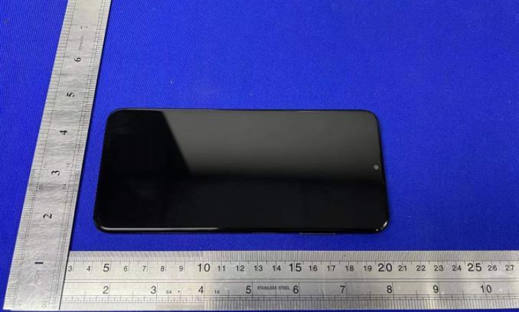 New Nokia phone pictures and key specs leaked by FCC