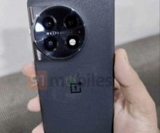 OnePlus 11 live images leaked