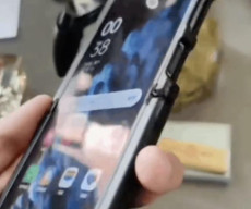 OPPO Find N2 Flip clamshell phone prototype hands-on video leaks out