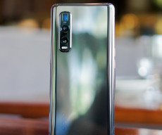OPPO Find X2 Pro Live Images