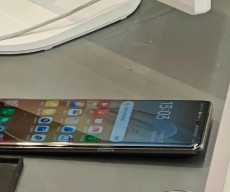 oppo find x6 pro live pic leaks