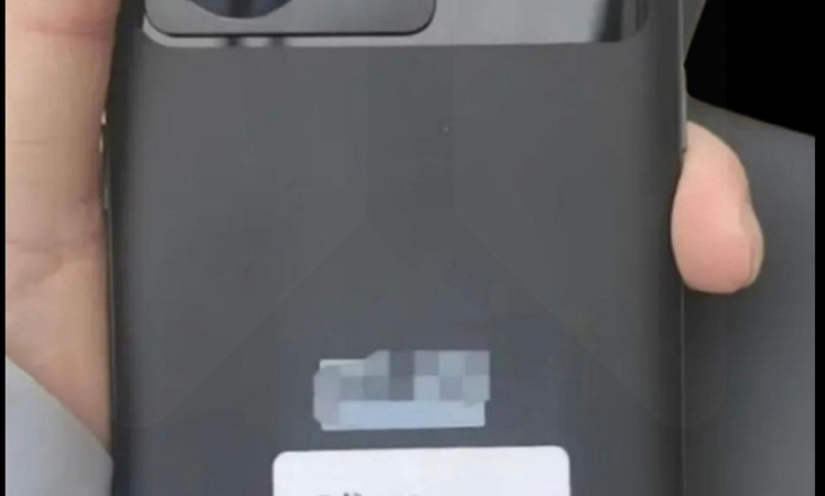 Realme GT Neo 5 (150W) live image leaked
