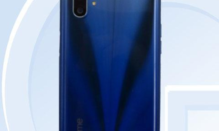 Realme RMX2052 TENAA Images and Specs