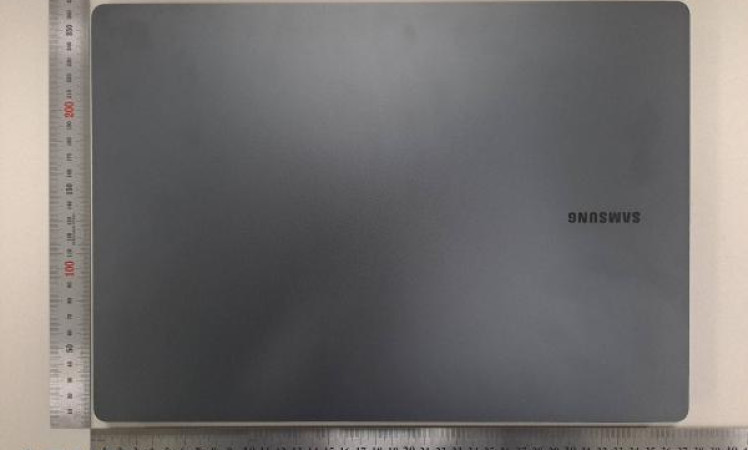 Samsung Galaxy Book 3 Ultra live picture leaks out