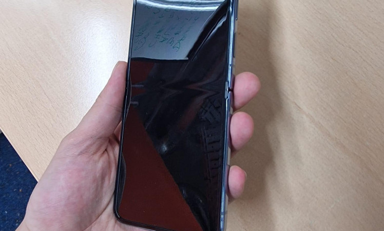 Samsung Galaxy Z Flip4 hands-on pictures leaked