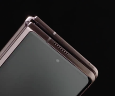 Samsung Galaxy Z Fold 2 Hands-On Video