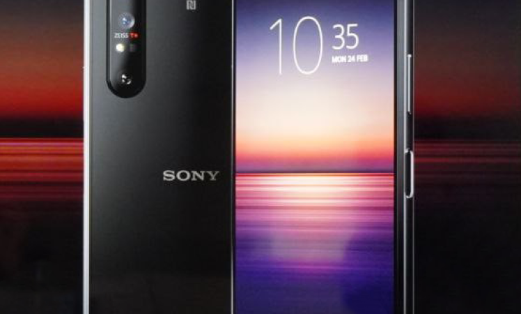 Sony Xperia 1 Ⅱ Official Render + Specifications