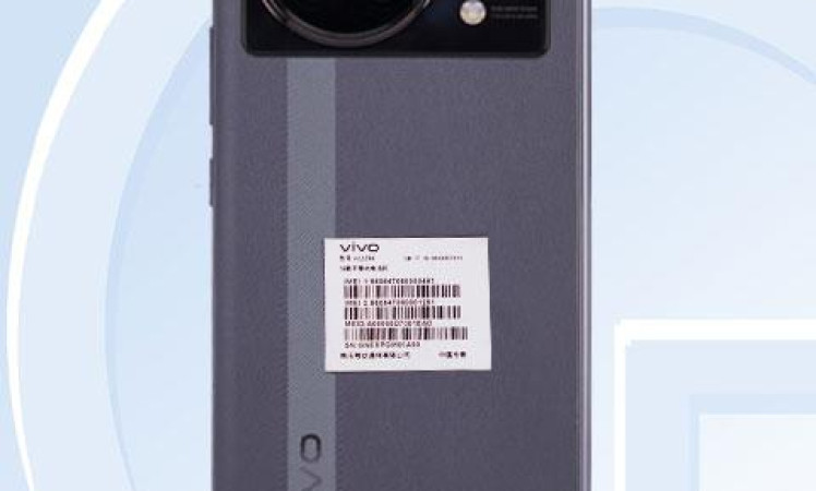 Vivo X Fold+ (V2229A) pictures leaked by TENAA listing.