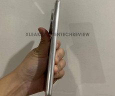Xiaomi 12 Ultra mold dummy leaks out