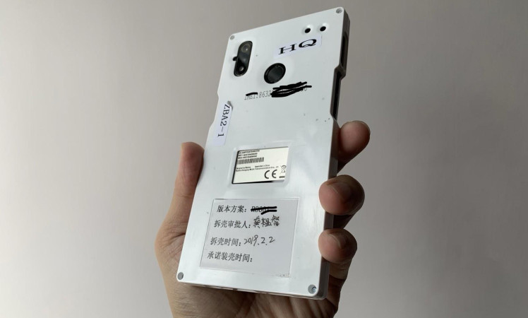Xiaomi Mi 9 Prototype leaked